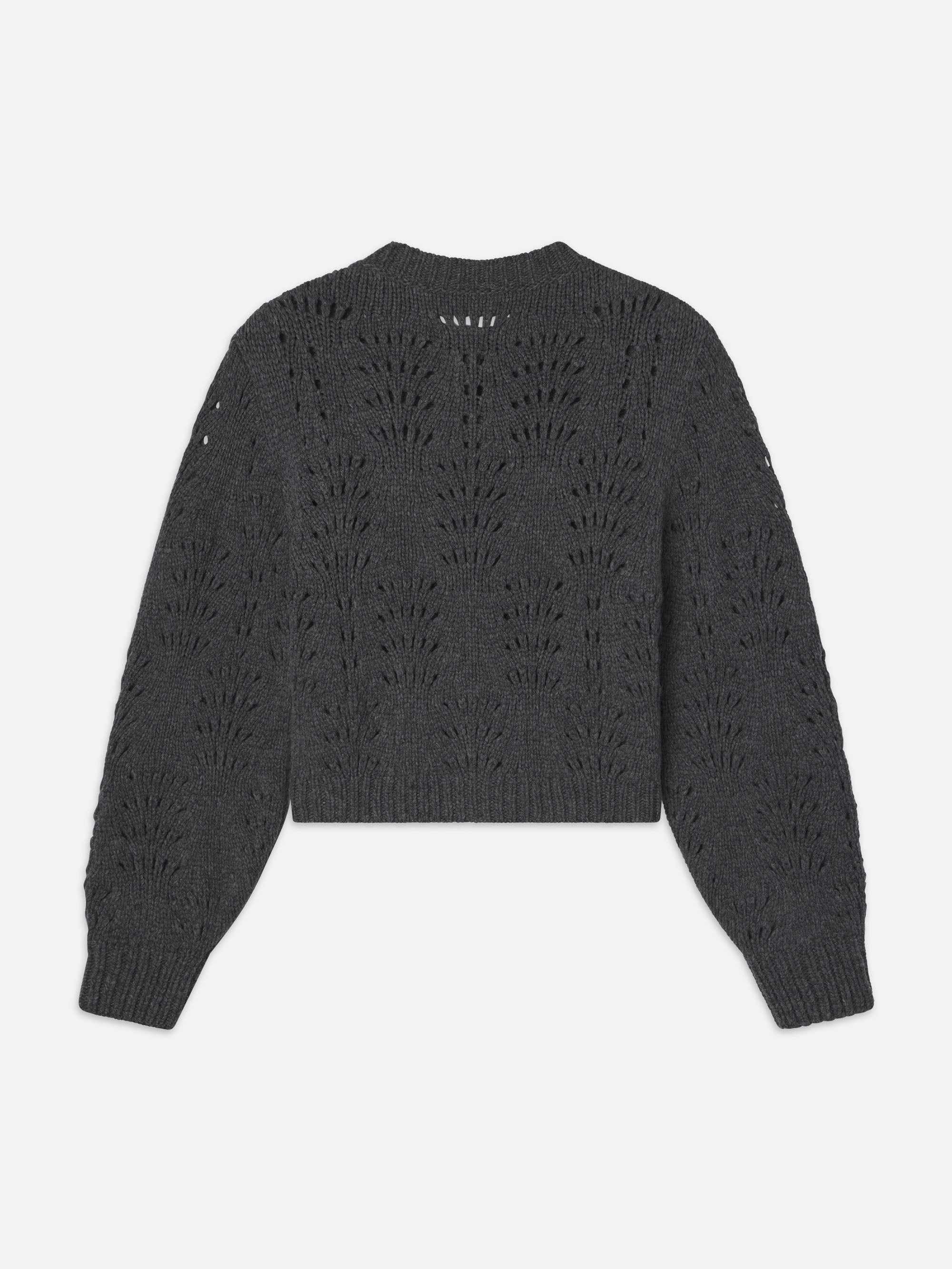 sweater back packshot image alt:fit2